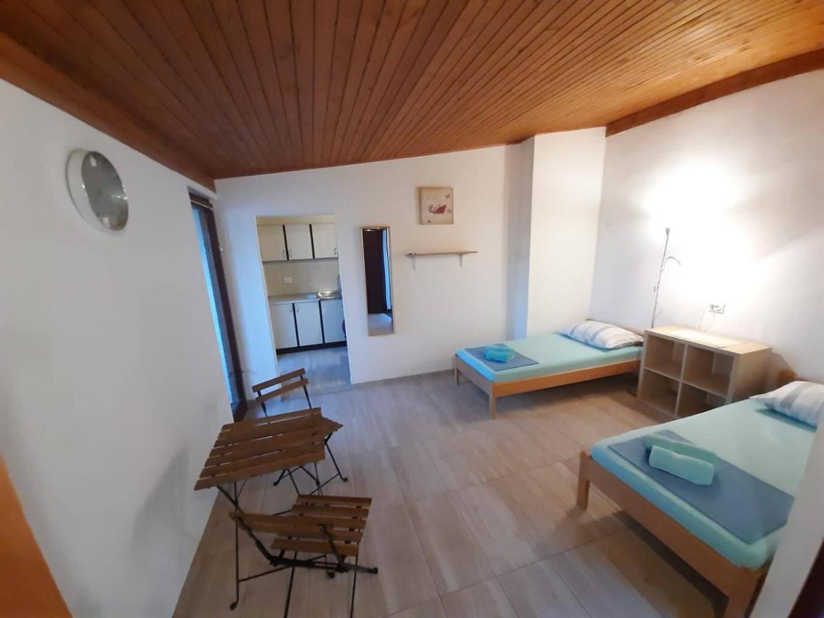 Apartments Dado 诺瓦利娅 外观 照片
